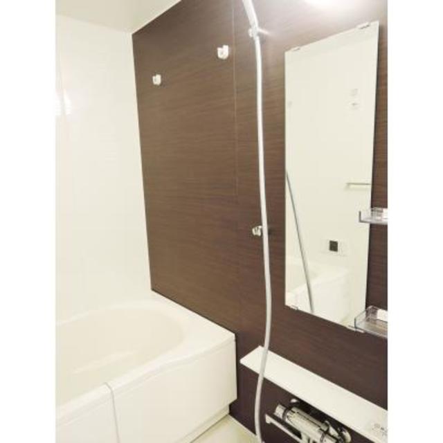 バス・シャワールーム　※写真は同タイプ住戸です。
