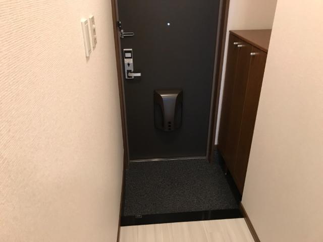 玄関　玄関