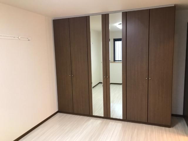 収納　クローゼット