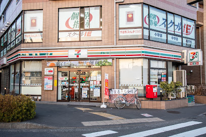 コンビニ　セブン－イレブン町田鶴川駅北口店（コンビニ）まで1504m