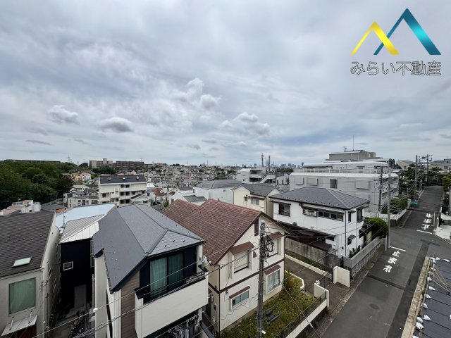 眺望　バルコニーからの眺望。自社撮影写真。