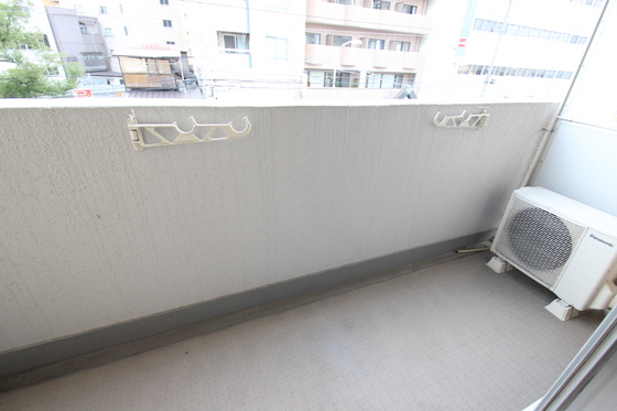 バルコニー　※別部屋の写真です