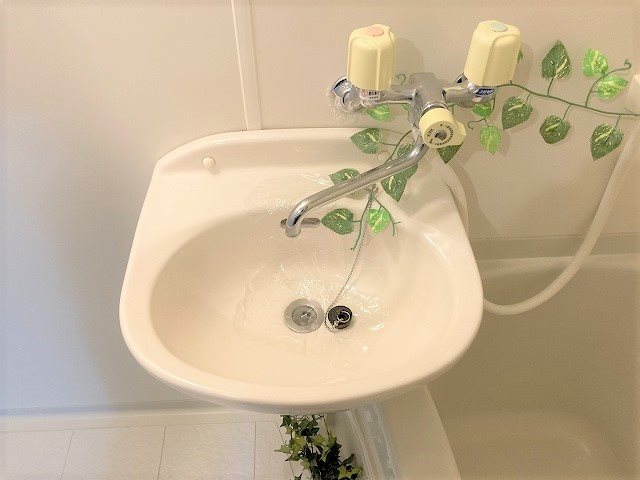 洗面設備　参考写真。