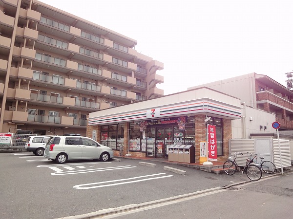 コンビニ　セブンイレブン 京都田中上古川町店（コンビニ）まで79m