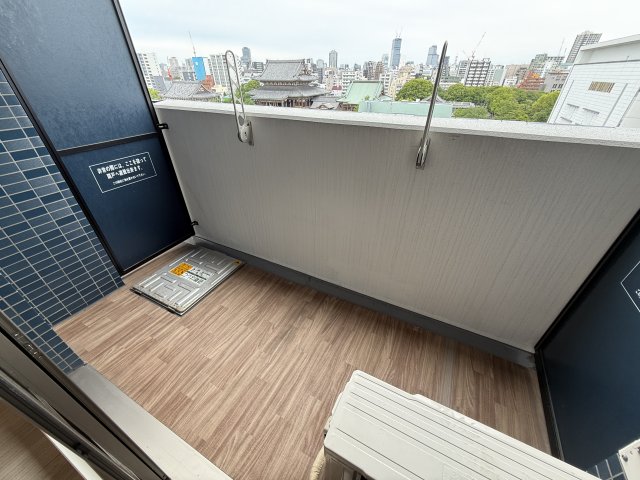 バルコニー　※写真は同じマンションの違う部屋のものになります。