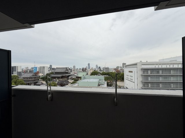 眺望　※写真は同じマンションの違う部屋のものになります。