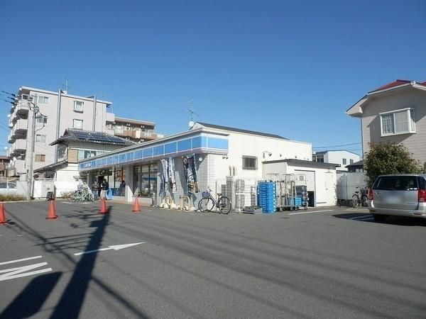 コンビニ　ローソン（コンビニ）まで99m