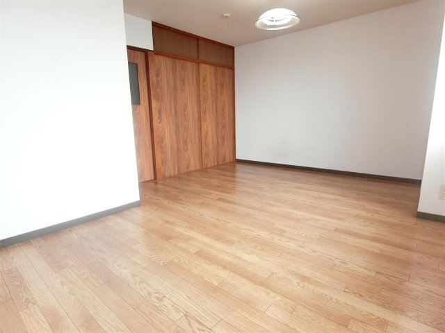 その他部屋・スペース　家具のレイアウトもしやすいフローリング仕様です♪