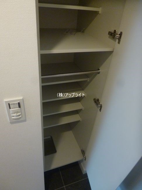 その他設備　シューズボックス