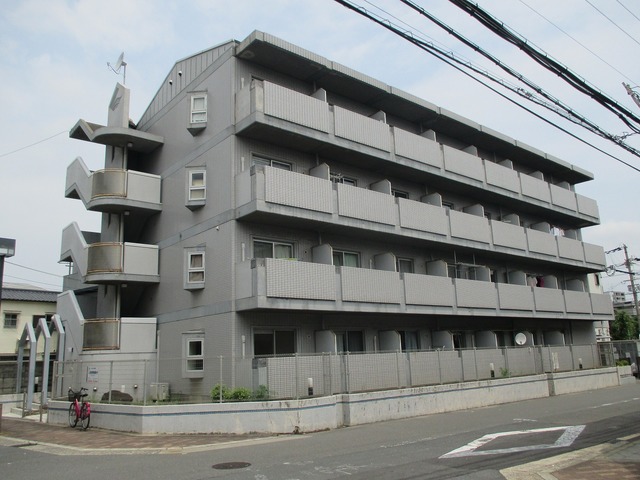 建物外観　グレーの素敵な外観です