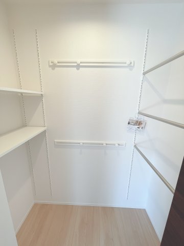 収納　同施工会社、別物件お写真です。ご参考までにご覧ください。