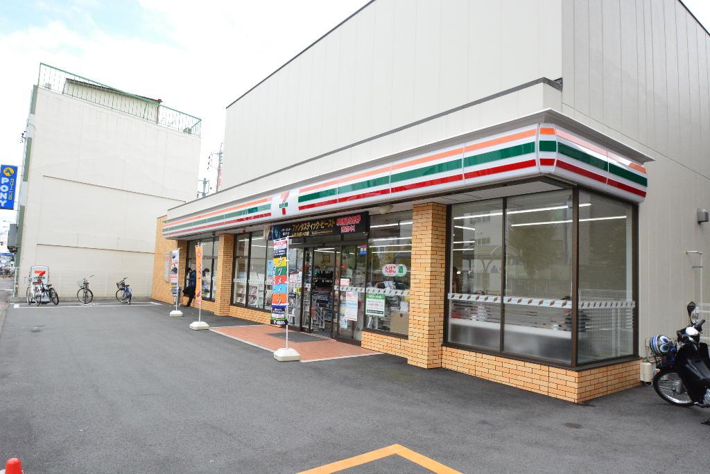 その他　セブンイレブン名古屋中村区役所駅前店（その他）まで363m