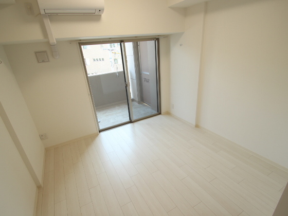 居室・リビング　※掲載写真は同マンション別部屋参考写真となります。