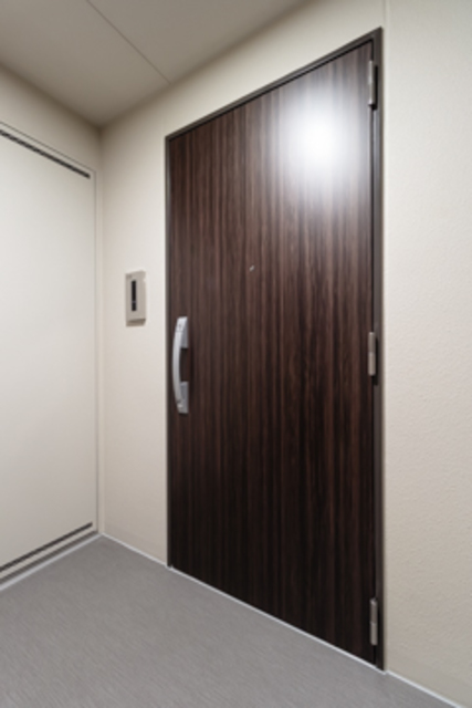玄関　※写真は同タイプ住戸です。