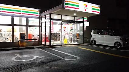 コンビニ　セブンイレブン 鳥取湯所町店（コンビニ）まで432m