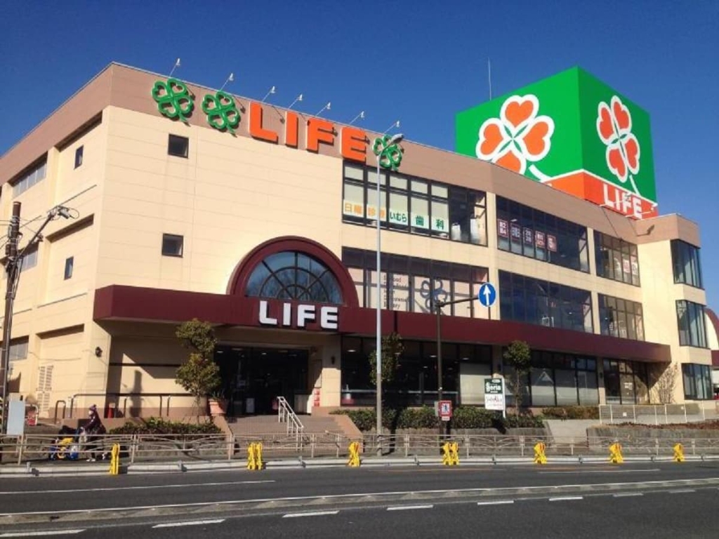 スーパー　Seria(セリア) ライフ北越谷店（スーパー）まで217m