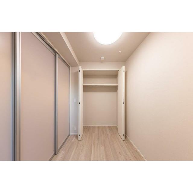 収納　Aタイプ2023年12月撮影 同タイプ401号室の写真です。