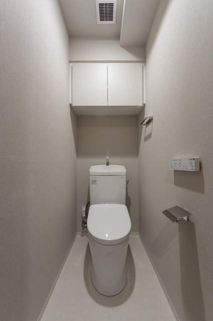 トイレ　※写真は同タイプ住戸です。