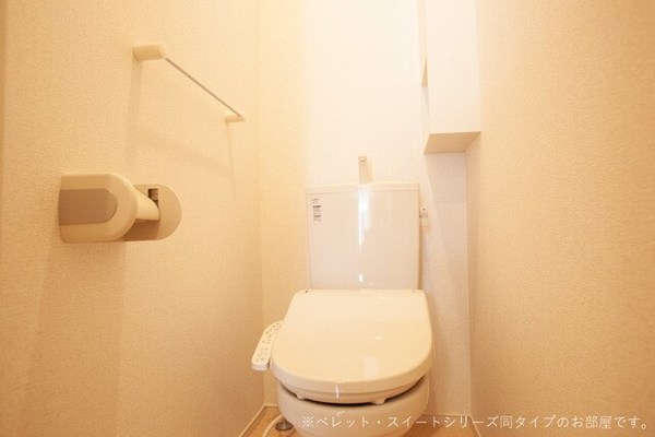 トイレ　イメージ