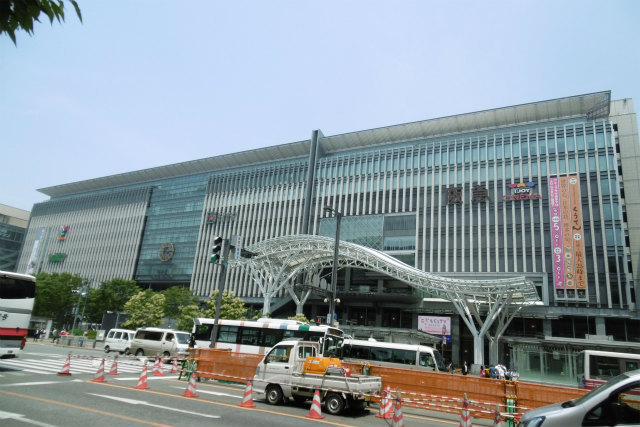 ショッピングセンター　博多駅　博多阪急（ショッピングセンター）まで1597m