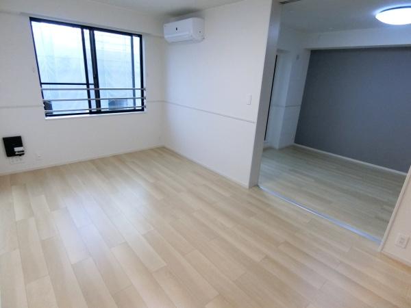 近鉄南大阪線 古市駅 徒歩8分 3階建 築3年の居間写真