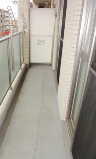 バルコニー　別部屋同仕様タイプ
