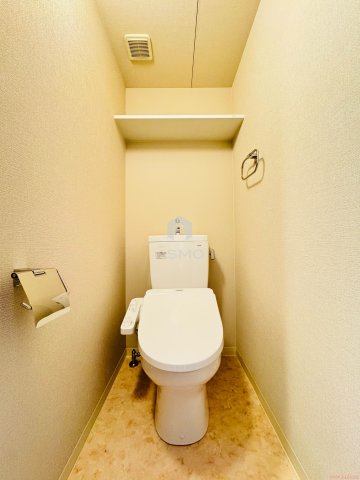 トイレ　同マンション参考写真