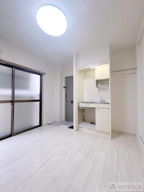 居室・リビング　角部屋でとても静かなお部屋で快適新生活♪♪