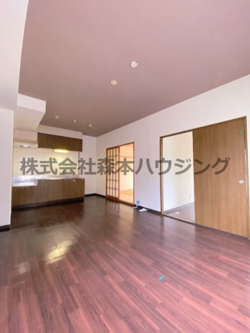 マンションあけぼのの居間写真