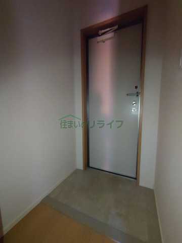玄関　リライフ下北沢店