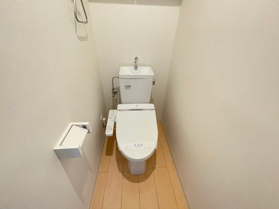 トイレ　※別部屋の写真です
