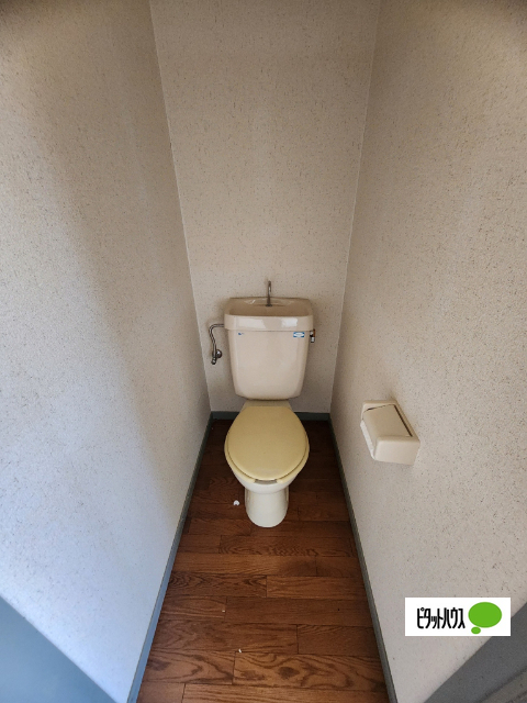 日栄ハイツ13のトイレ写真