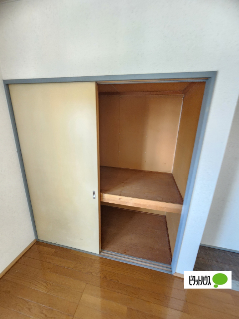 日栄ハイツ13の内装写真
