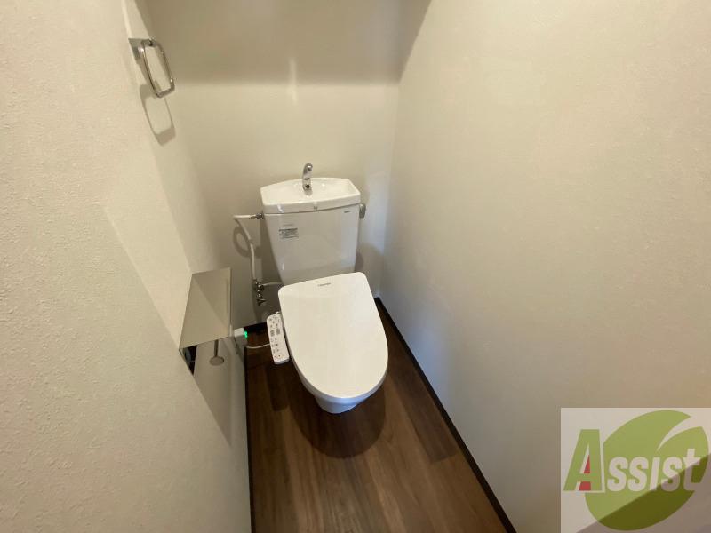 トイレ　トイレです。ウォシュレット付を探している方、おすすめです！