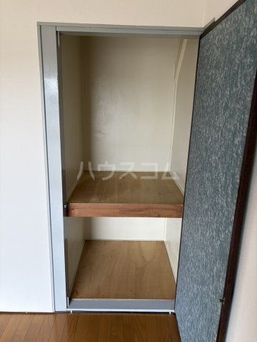 日の出荘 東の内装写真