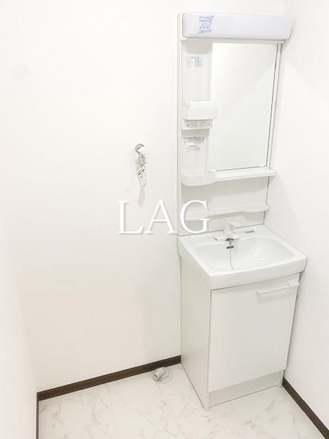 洗面設備　洗面台です。