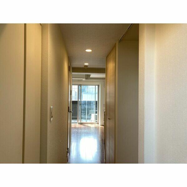 玄関　同建物別部屋参考