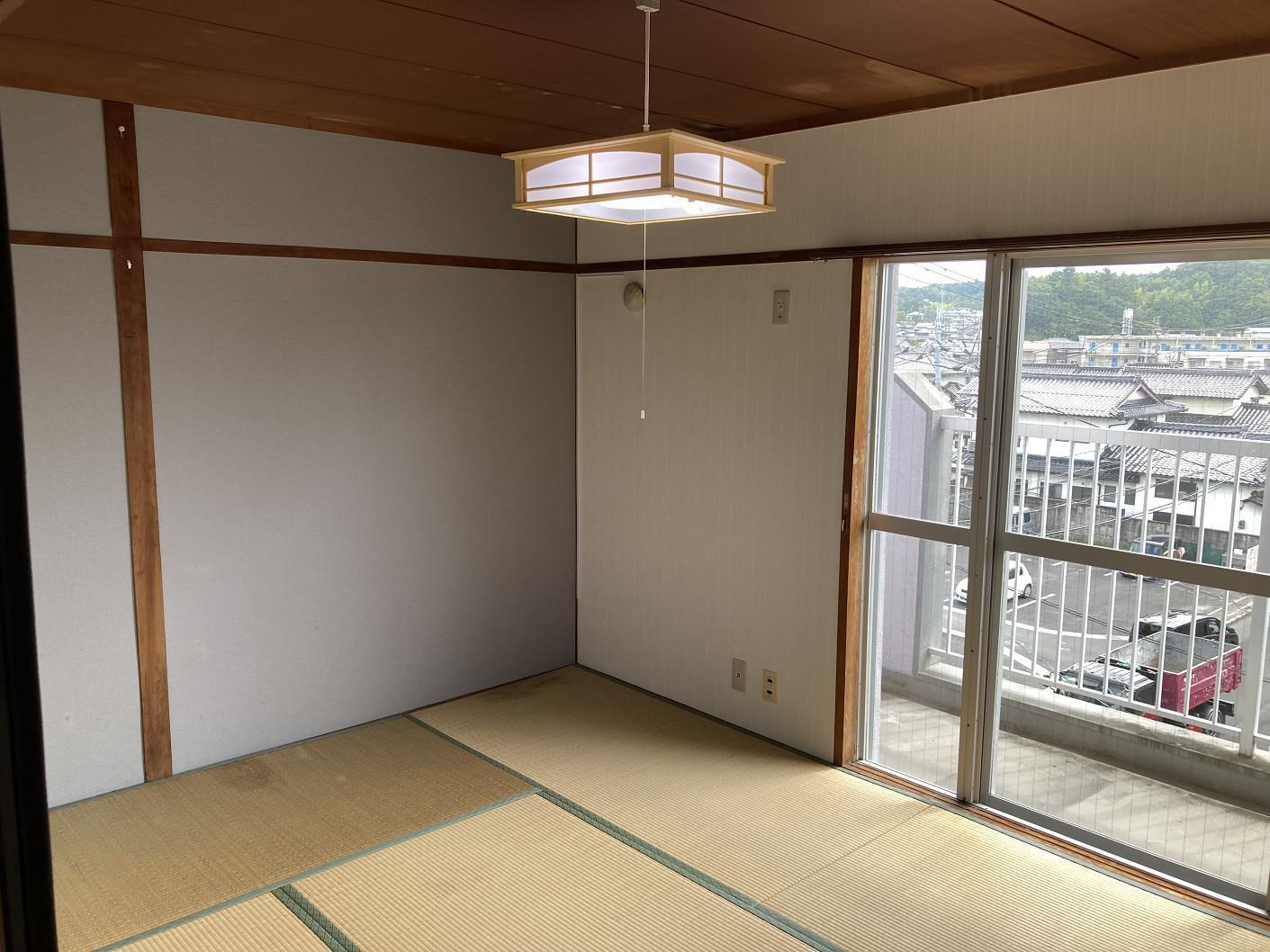 マンション野津の居間写真
