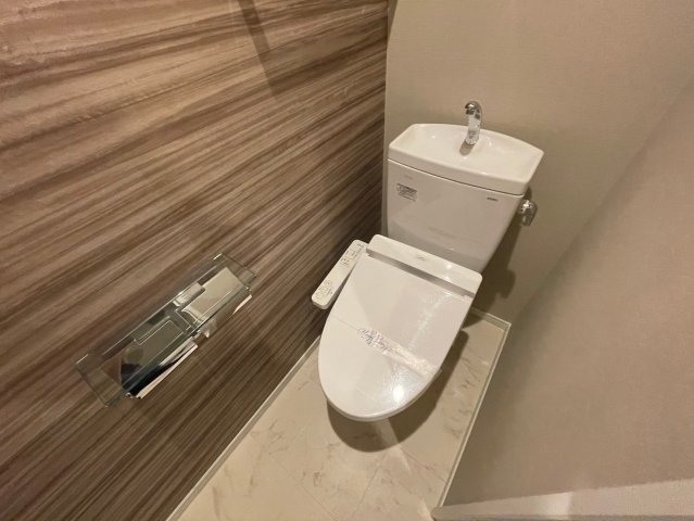 ブエナビスタ神戸イーストのトイレ写真