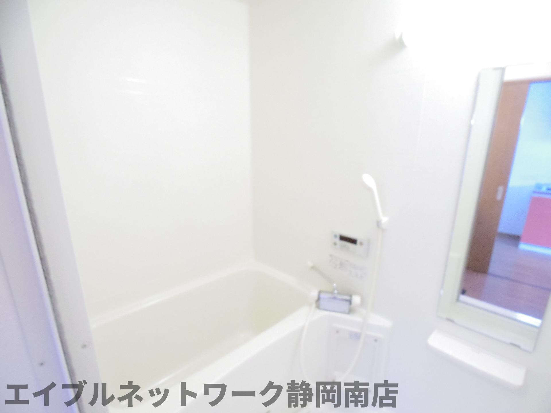 バス・シャワールーム　日々の暮らしに欠かせないお風呂です