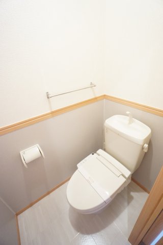 トイレ　※同物件・同タイプの写真です