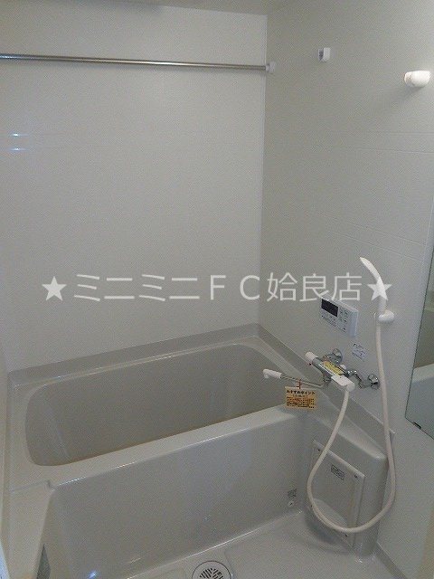 ＪＲ日豊本線 帖佐駅 徒歩8分 2階建 築14年の風呂写真
