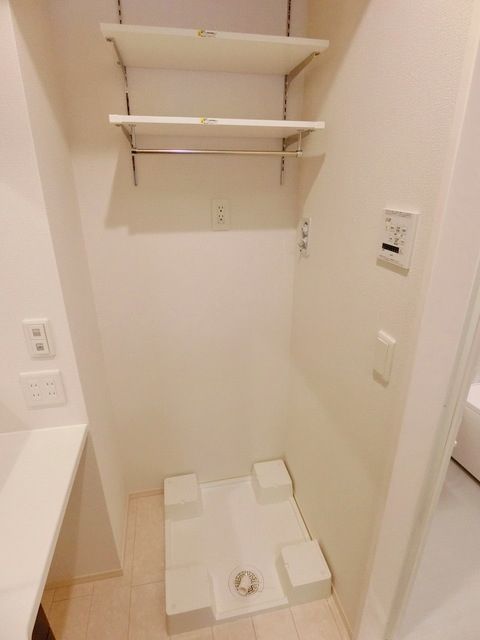 その他　室内洗濯機置場