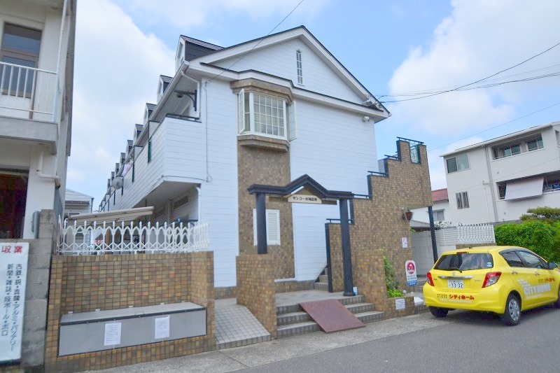 建物外観　お問合せはシティホーム海田センター　082-821-2227