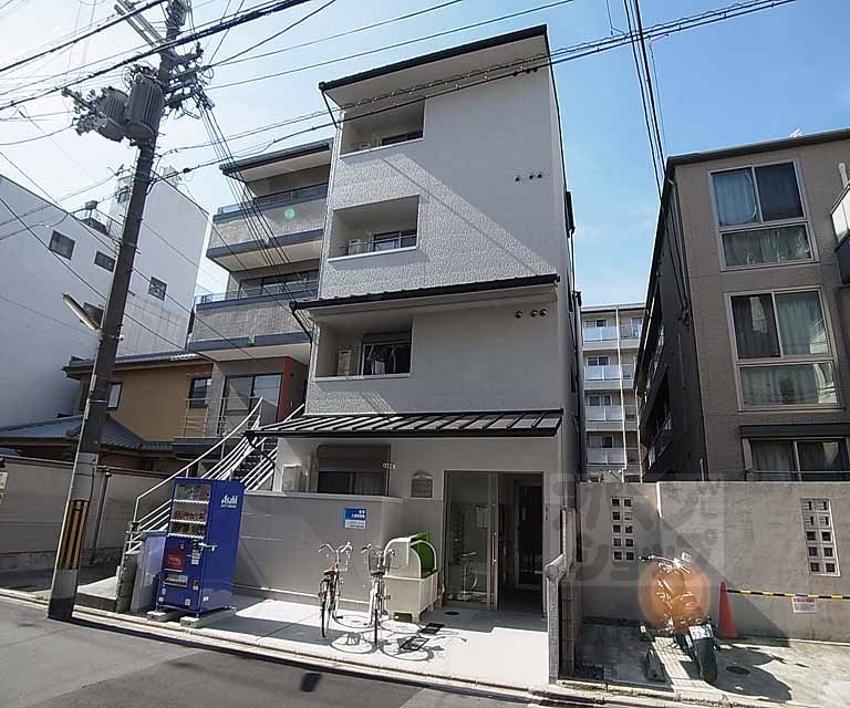 アークリード千本今出川の外観写真