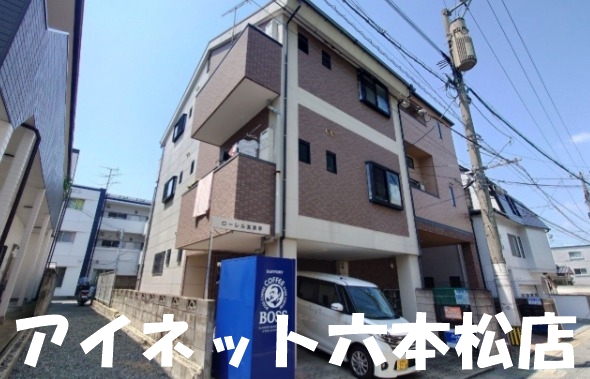 建物外観　写真は現状を優先いたします。