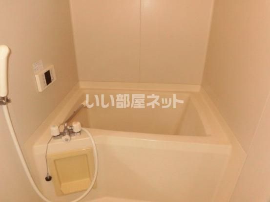 ＪＲ両毛線 伊勢崎駅 徒歩22分 2階建 築36年の風呂写真