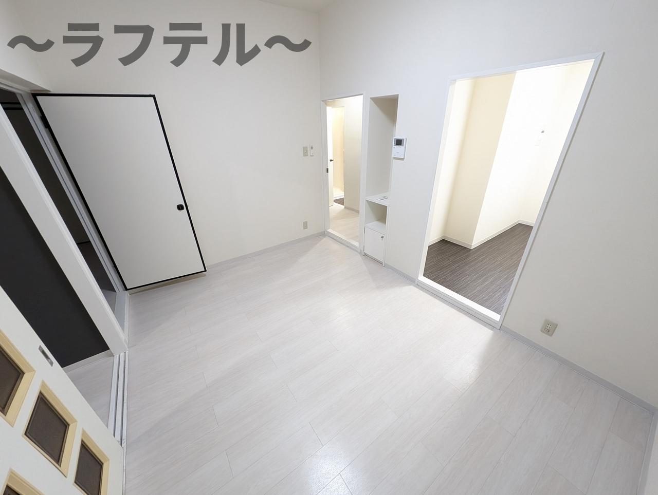 西武池袋線 小手指駅 徒歩10分 3階建 築38年の居間写真