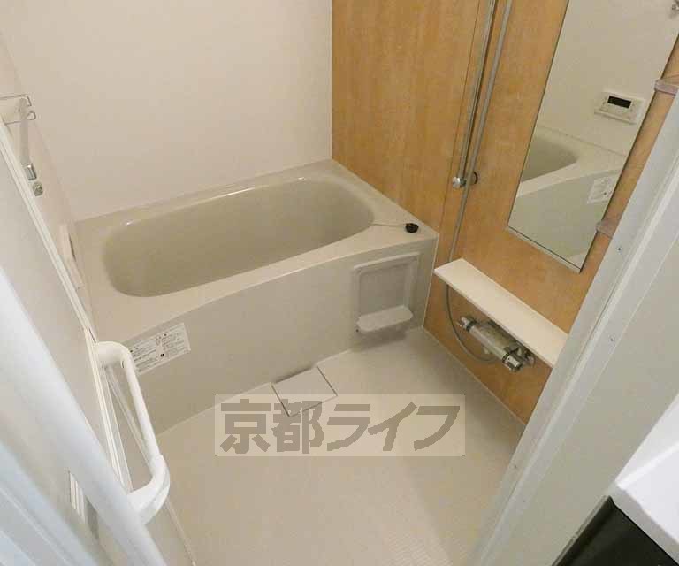 京阪本線 中書島駅 徒歩33分 2階建 築3年の風呂写真