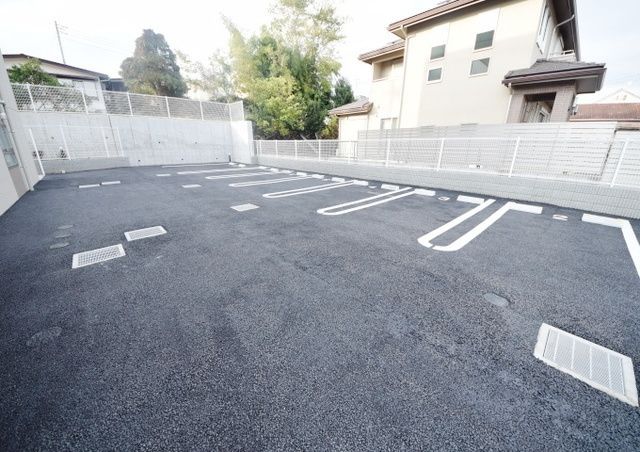 駐車場　★★敷地内駐車場★★